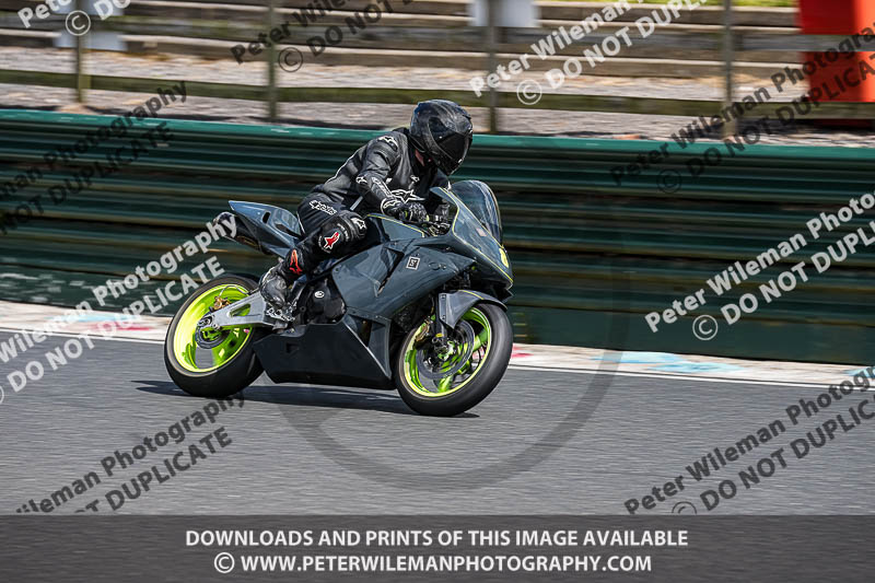 enduro digital images;event digital images;eventdigitalimages;mallory park;mallory park photographs;mallory park trackday;mallory park trackday photographs;no limits trackdays;peter wileman photography;racing digital images;trackday digital images;trackday photos